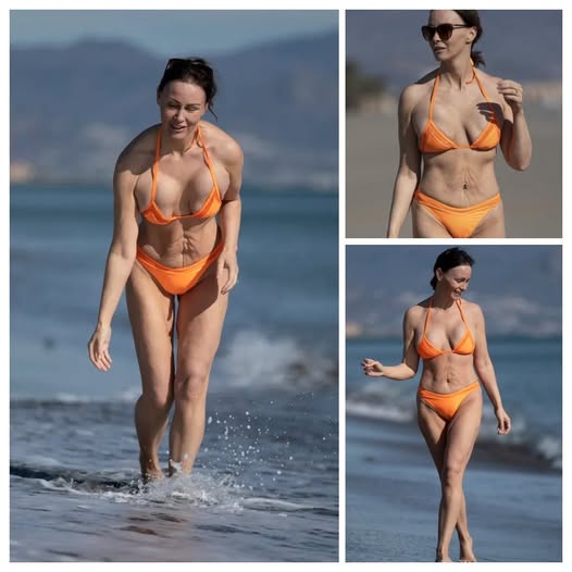 This Unfiltered Beach Escape Just Exposed Her True Persona